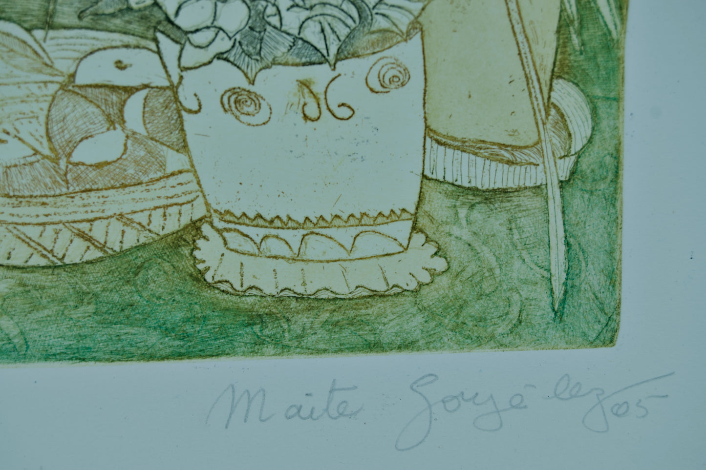 MAITE GONZÁLEZ | NATURALEZA MUERTA CON CICLÁMENES | REALISMO INTIMISTA | LINOGRAFÍA (EJEMPLAR ÚNICO 1/1)